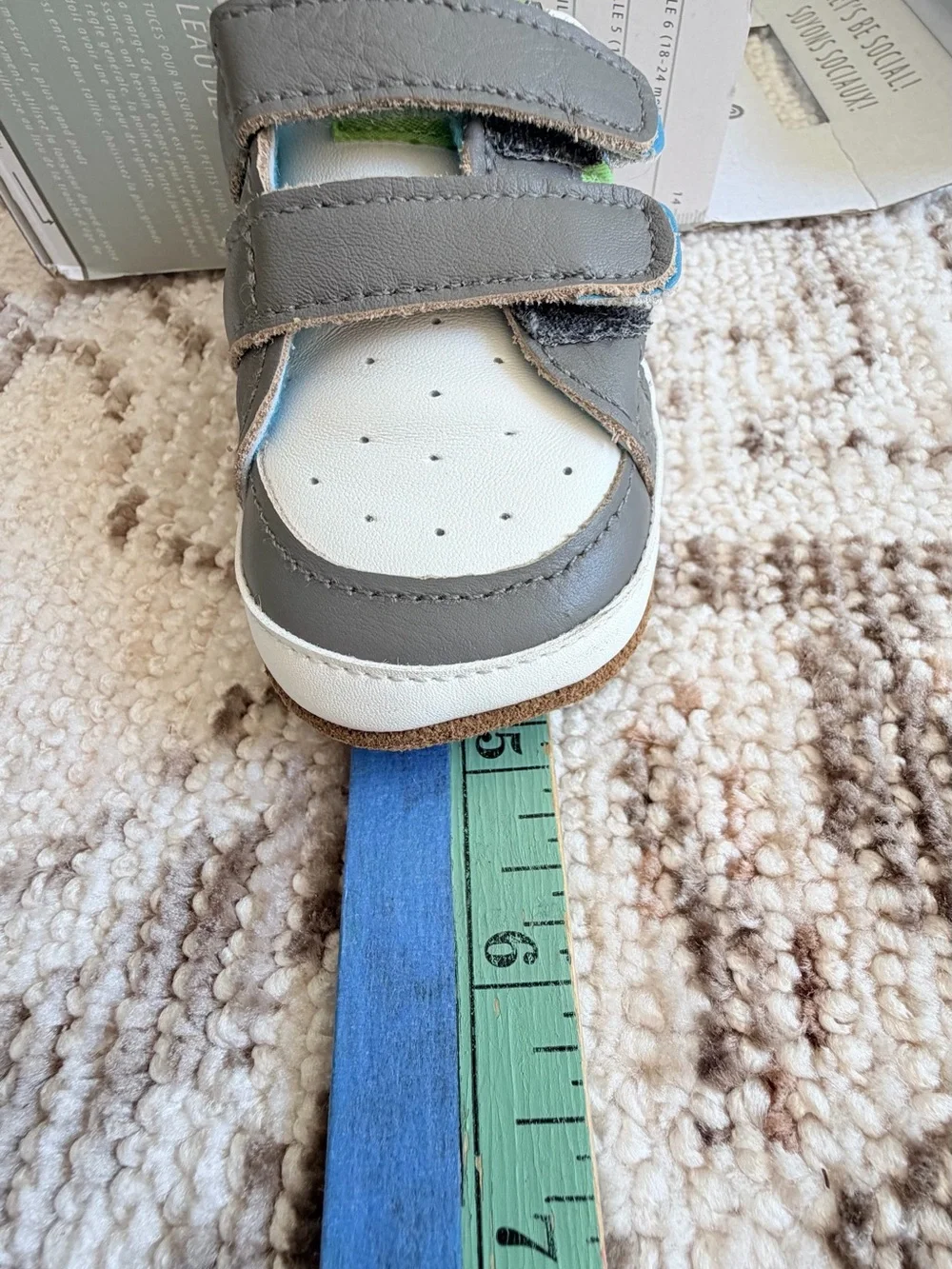 Robeez First Kicks Brooks Baby Shoes Charcoal Shark Leather 9-12 Months
